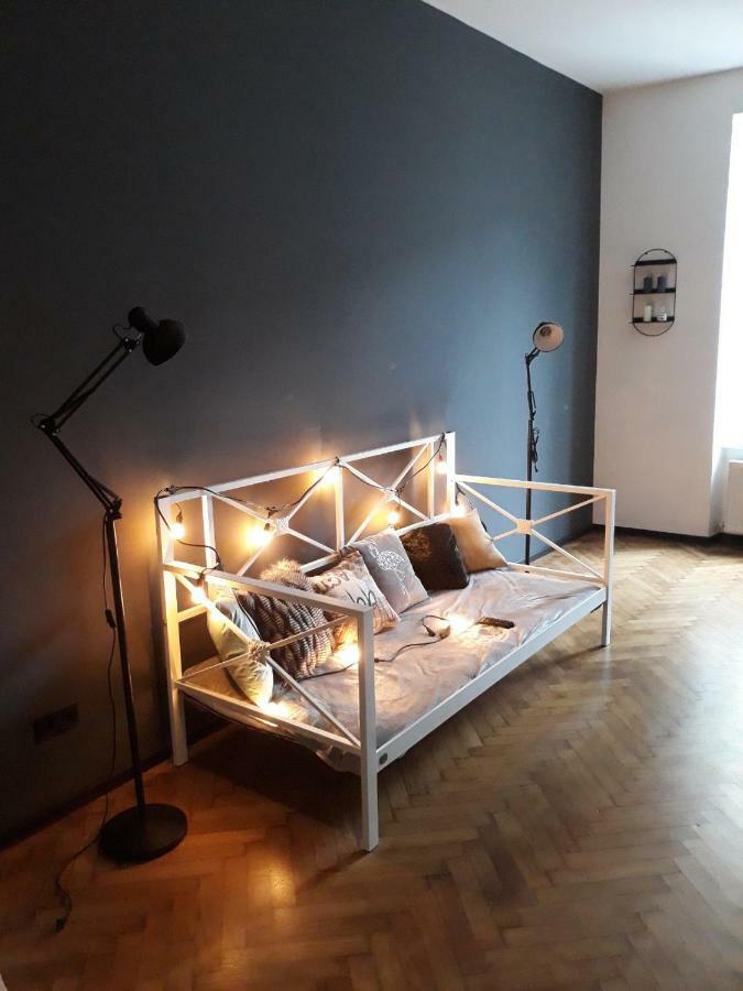 Modestm#Ilike# Apartamento Leópolis Exterior foto